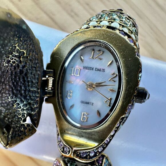 Heidi Daus “Glittering Guardian Fu Dog” ➕ Hidden Watch Statement Bracelet main image 4